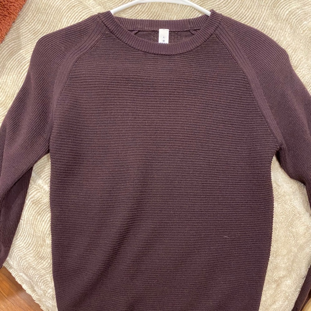 Lululemon never worn